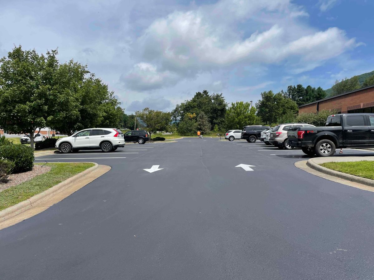 Residential/Commercial Paving for Stripe A Lot in Knoxville, TN