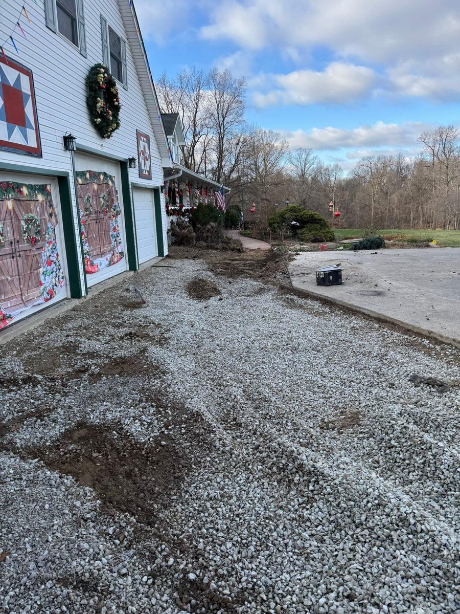 Porches, Patios, & Firepits for Whitfield Concrete Construction in Solsberry, IN