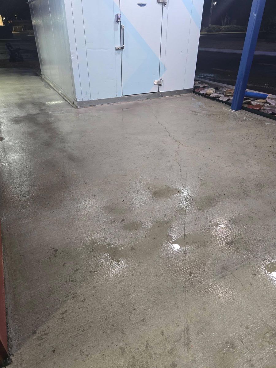 Deck & Patio Cleaning for TNT Power Washing LLC in Checotah, OK