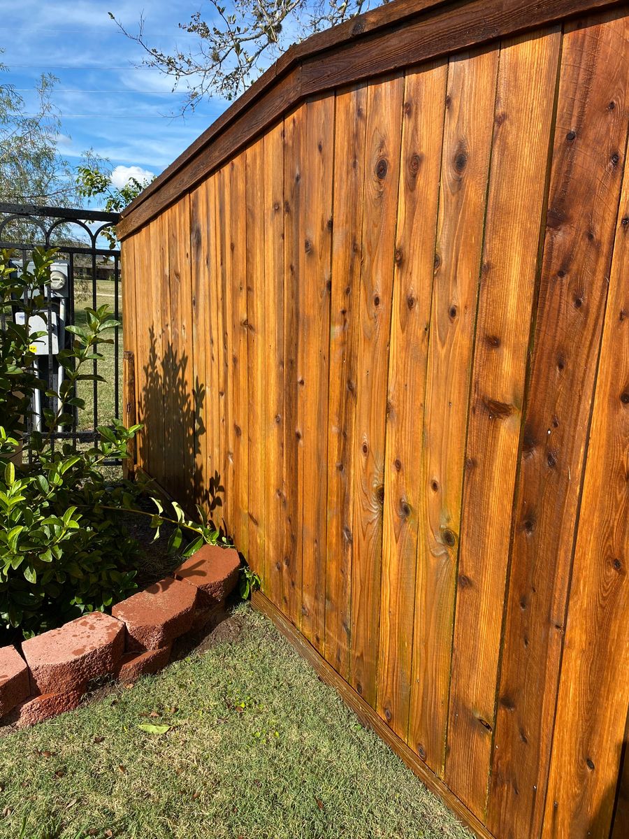 Fence & Deck Cleaning for Power Pressure Wash in Houston, TX