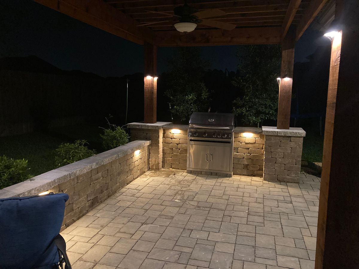 Hardscaping for Atlas Land Design in Creekside Park, TX