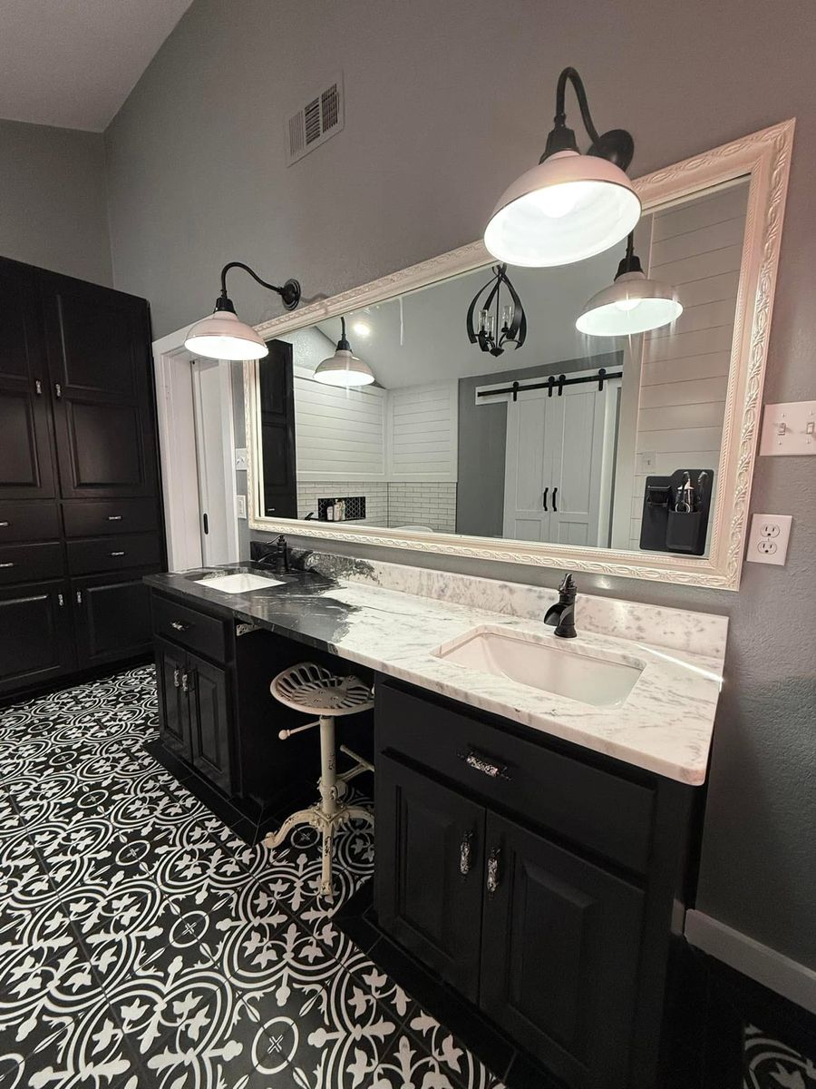 Flooring for Tejas Elite Custom Homes in Belton, TX