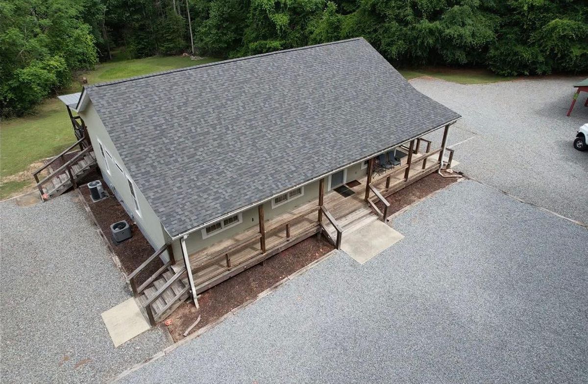 Roofing Repairs for Dollar Roofing & Gutters in Jeffersonville, GA