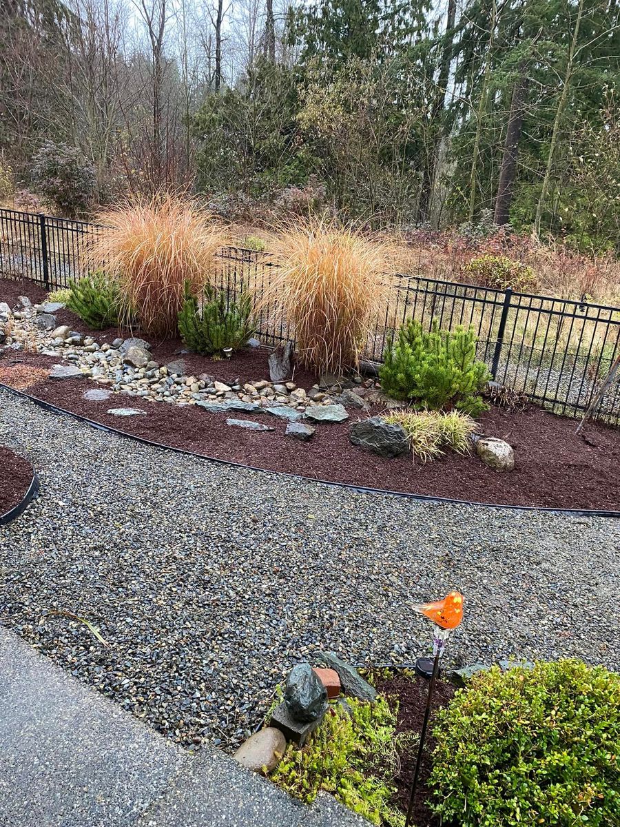 Mulch Installation for Juan Esteban Landscape service LLC  in Bonney Lake, WA