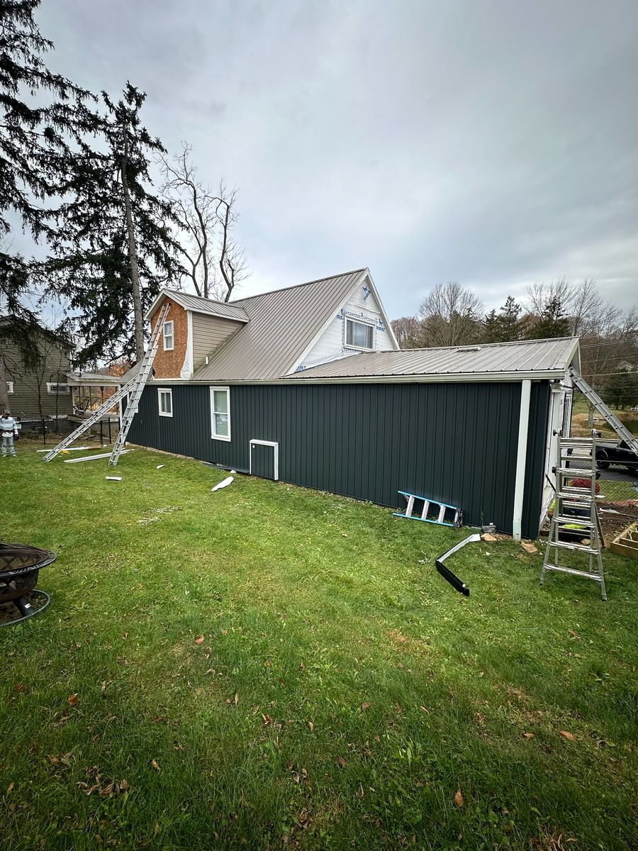 Siding for Ridge Point Roofing in Venetia, PA