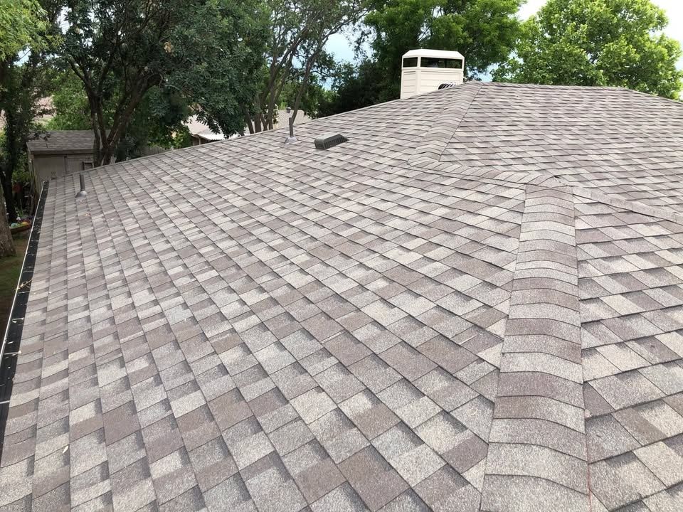 Roofing Installation for Royalty Contracting Roofing in Saginaw, TX