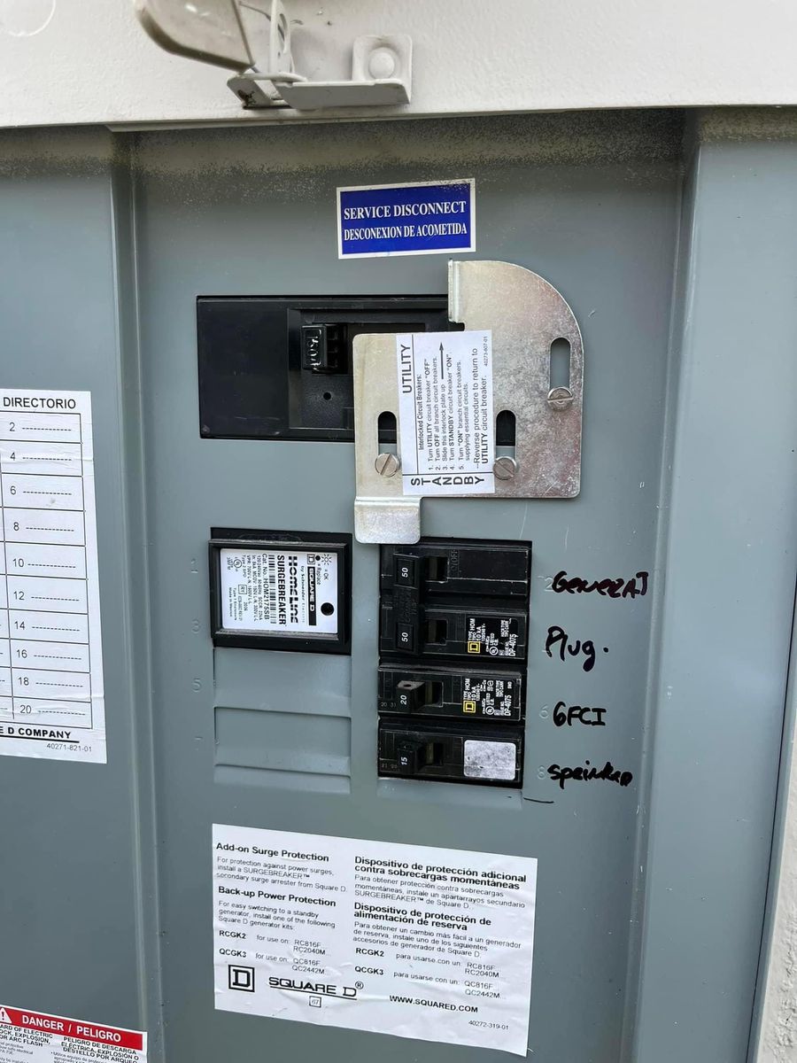 Generator Plugs and Interlock Safety Switch for Manny’s 407 Eléctric Inc in St. Cloud, FL