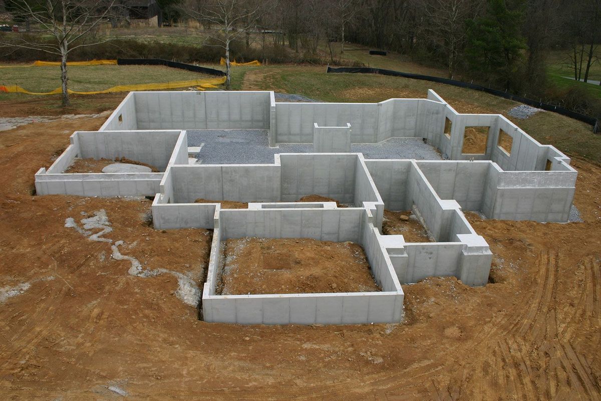 Foundation for Dean Handyman and Construction Services LLC in , 