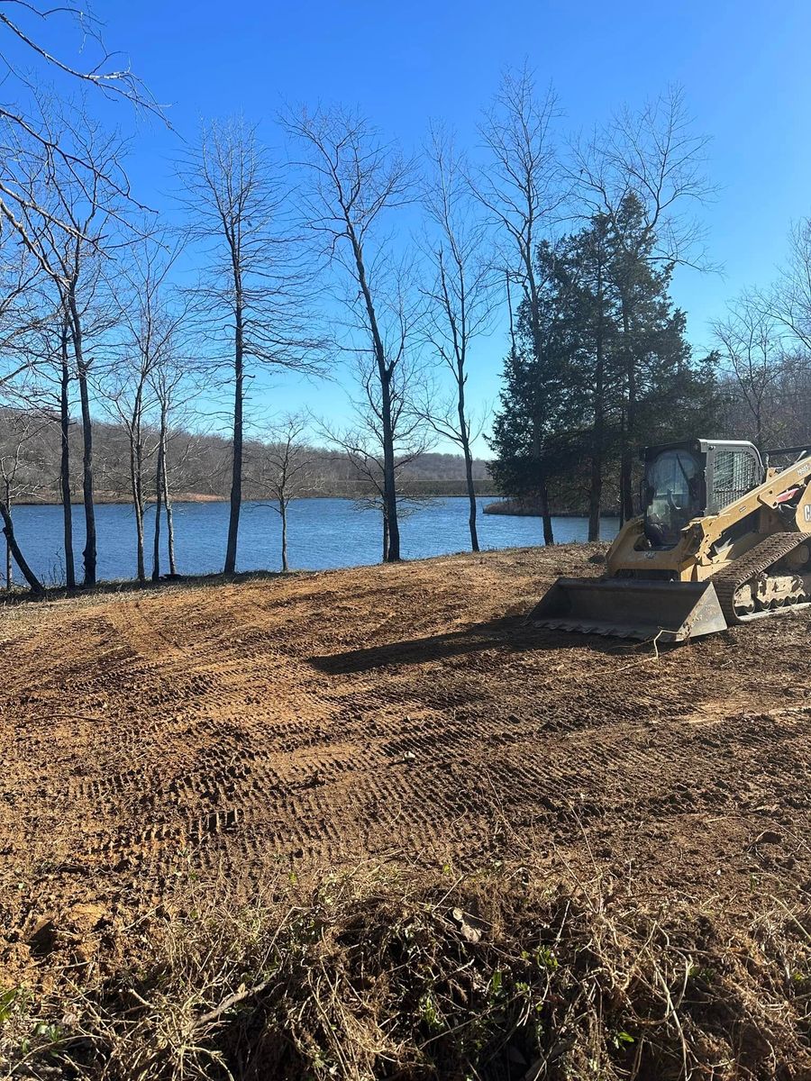 Dirt Work for K7 Welding and Construction in Perryville, MO
