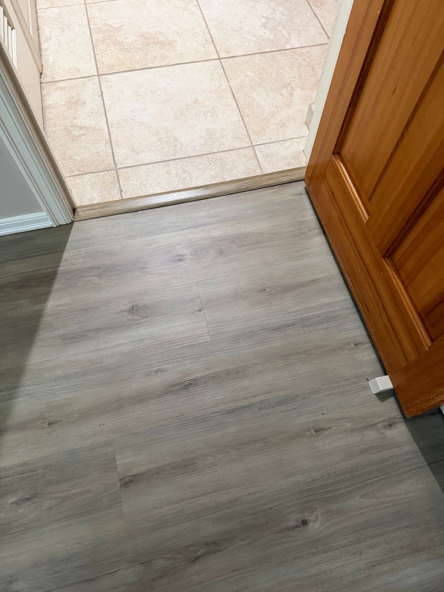 Floor Repair for Top Knotch Floors HI, LLC  in Honokaa, HI