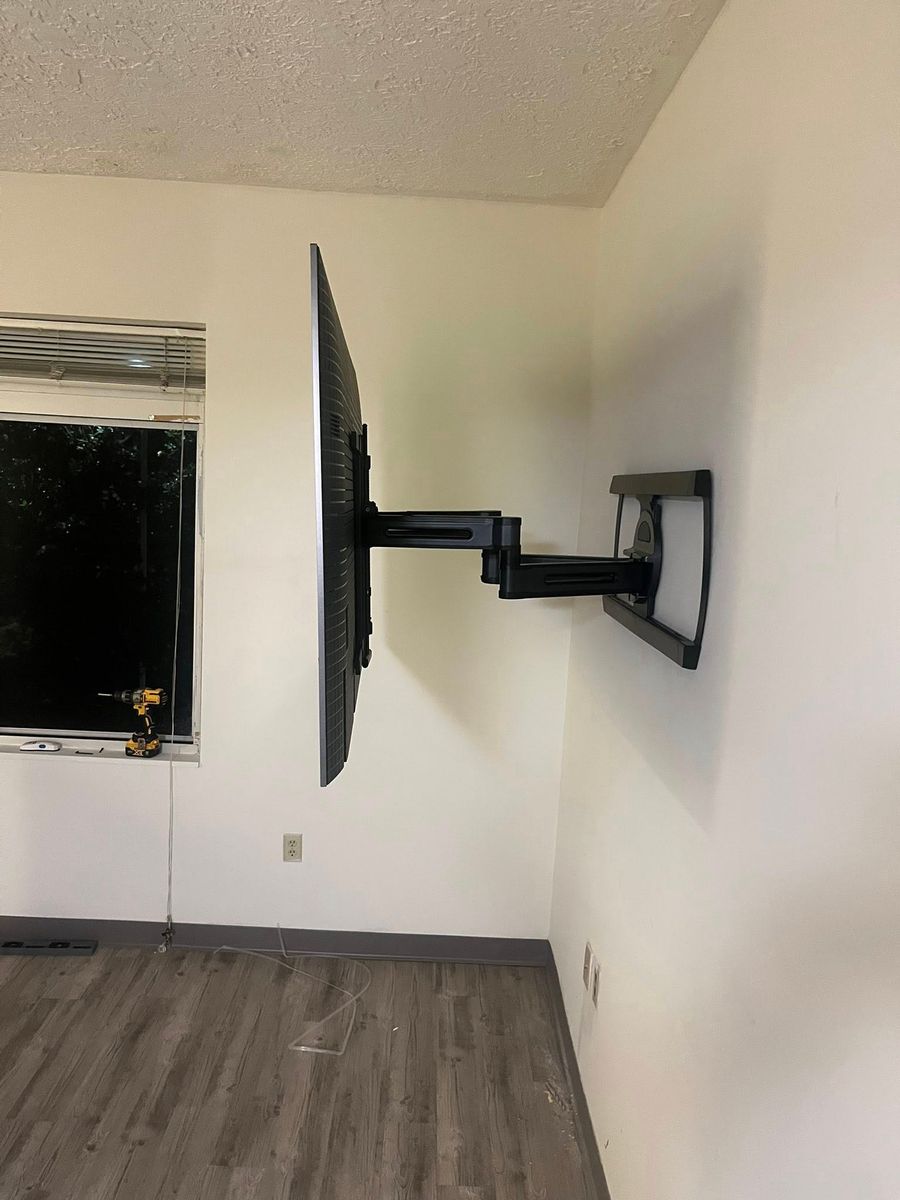 Handyman Services for Smileys Helping Hand in Dublin, GA