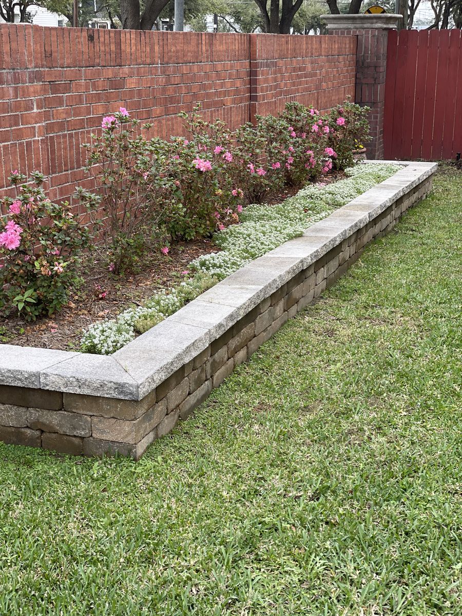 Hardscaping for Atlas Land Design in Creekside Park, TX