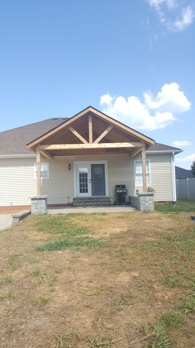 Custom Home Construction for Winchester Construction & Remodeling in Cave City, KY