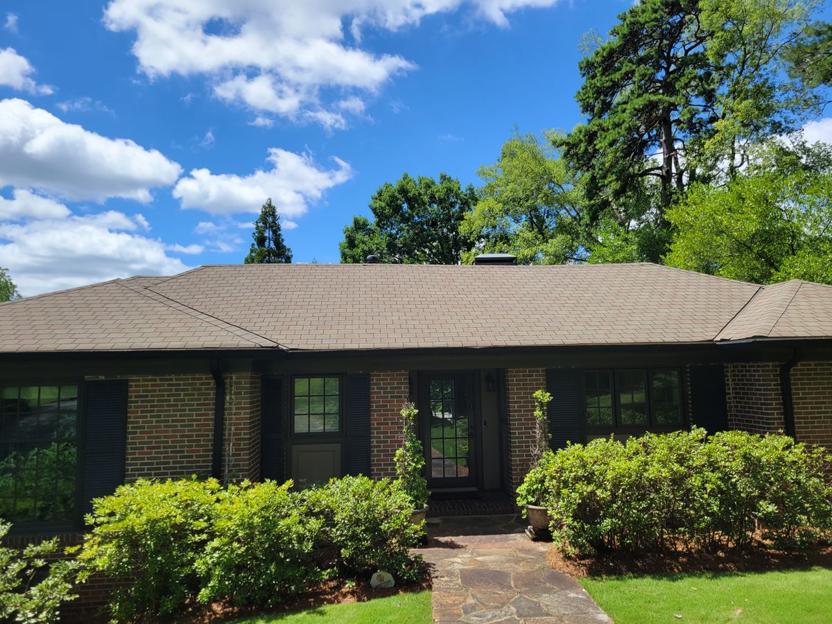 Window Cleaning for Squeaky Clean Windows Gutters & More in Hoover, AL