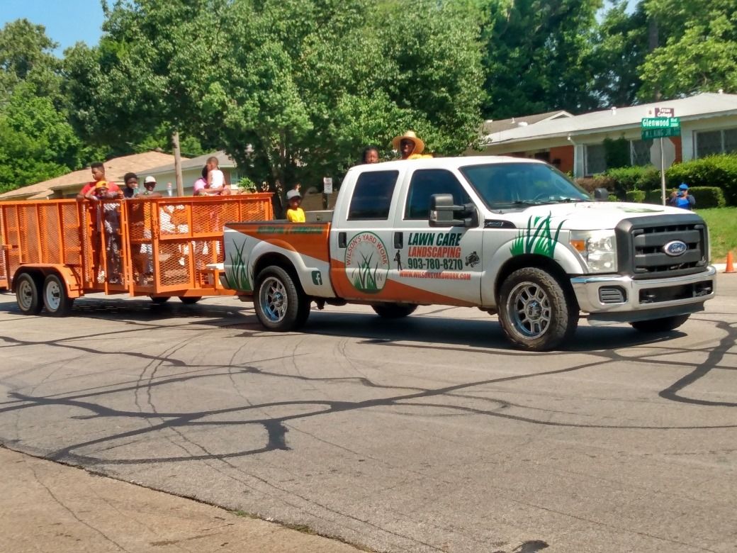 Hauling for Wilson's Yard Work, LLC in Tyler, TX