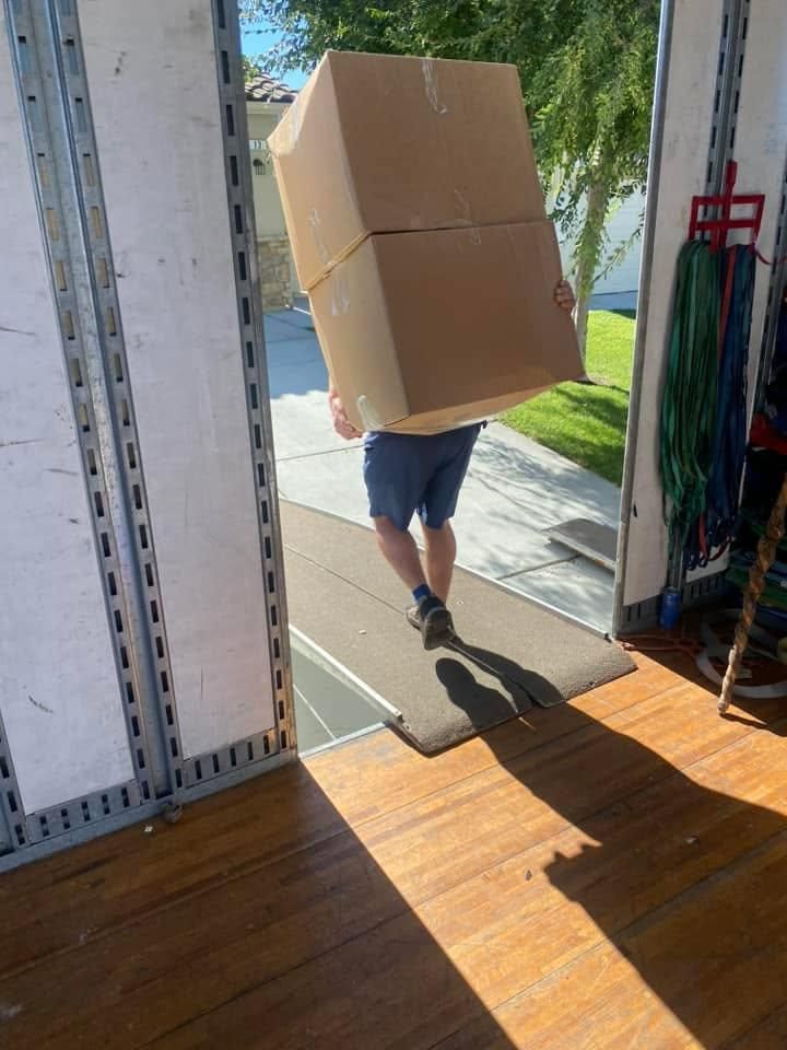 Specialized & Moving and Packing for Hugo’s Affordable Moving Labor in San Diego, CA