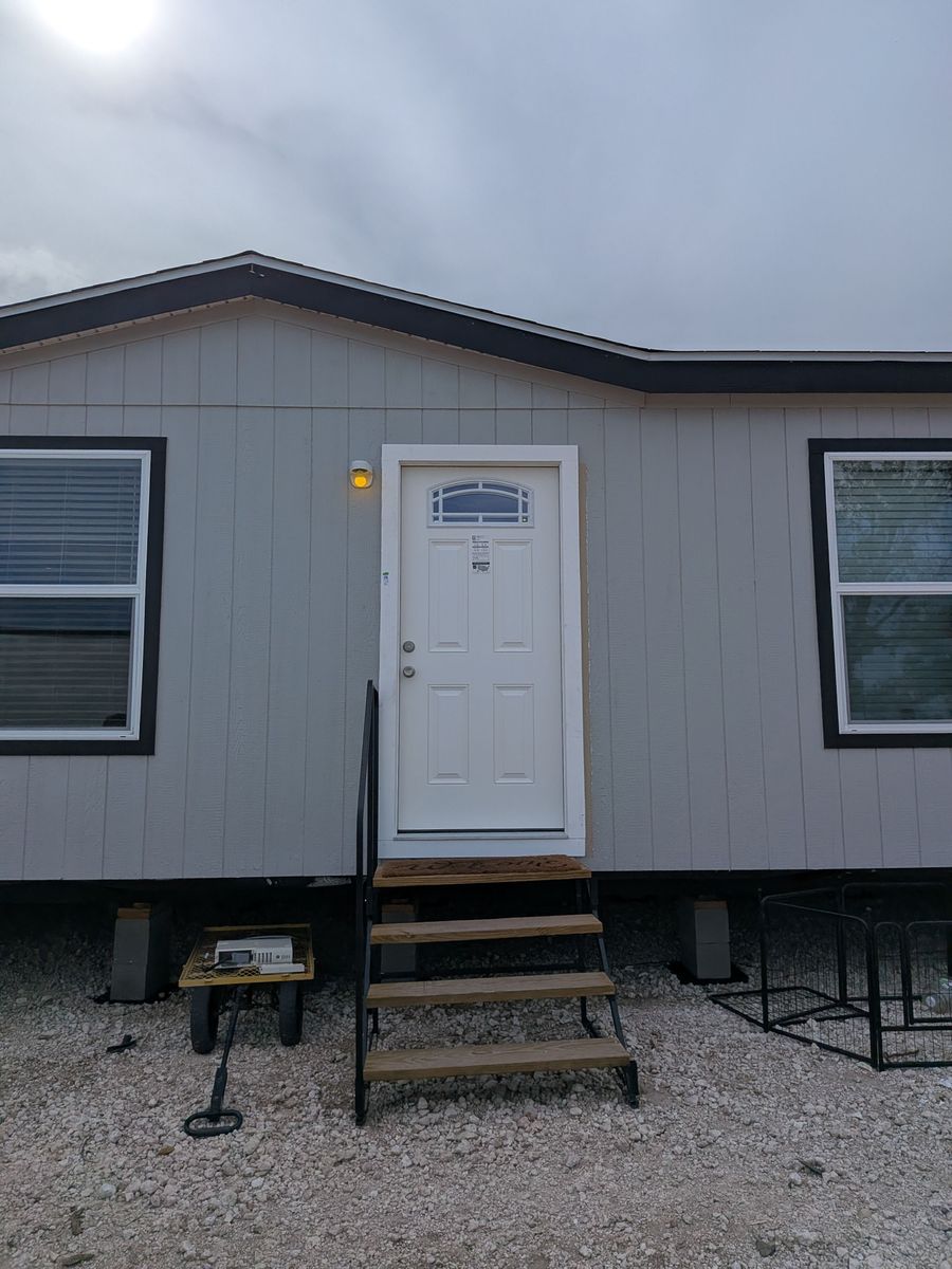 Window Installation for CR Work Window and Door Services LLC in Lubbock, TX