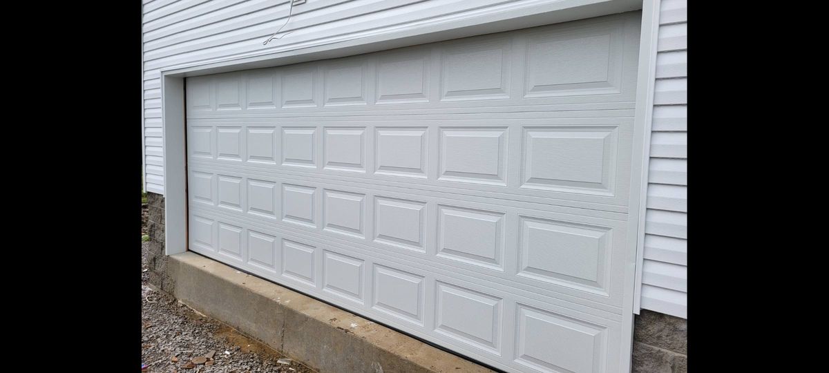 Garage Door Installation for Above & Beyond Garage Doors in Shelbyville, TN