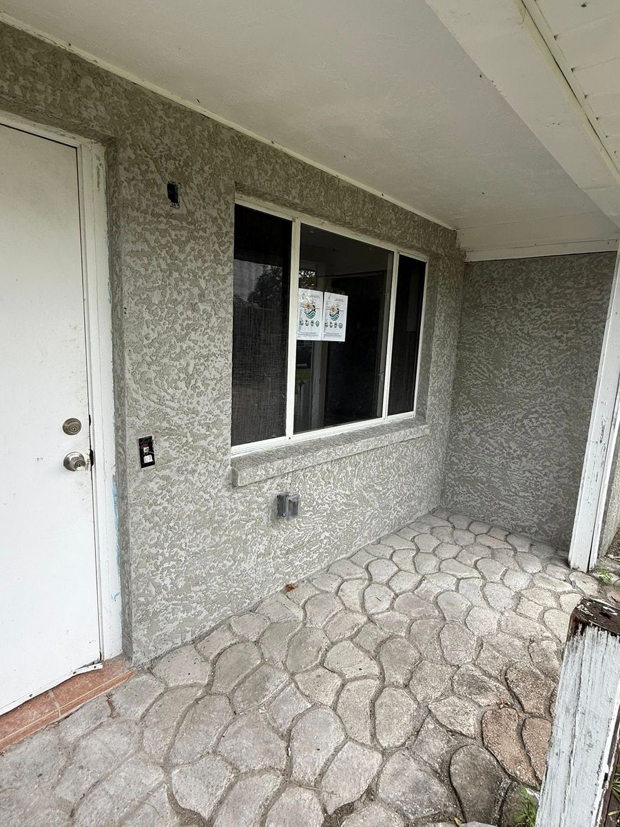 Popcorn Texture Removal for Escorpio Painting in Tampa, FL