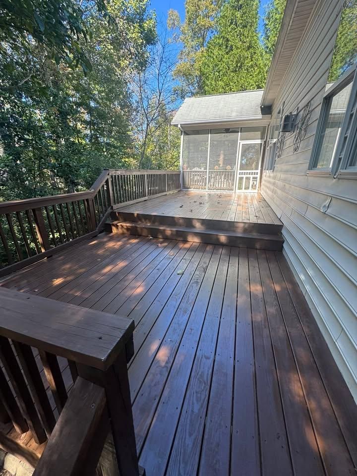 Deck and Fence Staining for Done2Day LLC in Wake Forest, NC