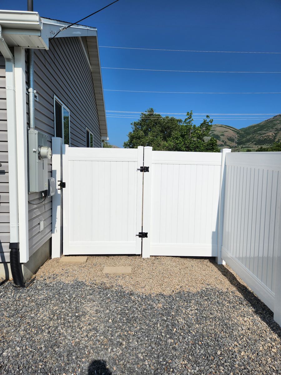Vinyl Fencing for BMG Fencing in Clearfield, UT