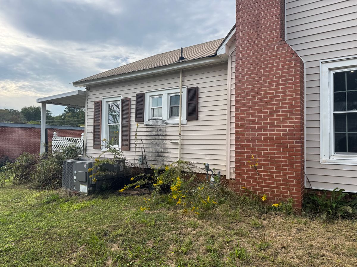 Fall Clean Up for Chavez Landscaping in Pittsboro, NC