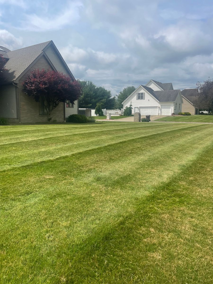 Mowing for Youngstown Landscape and Design in Canfield, OH