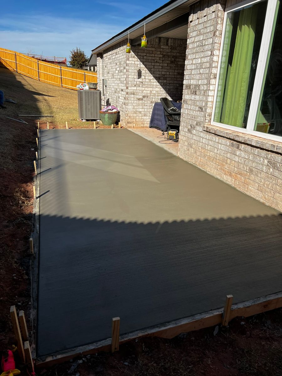 Concrete for Gb Concrete & Roofing in Spencer, OK