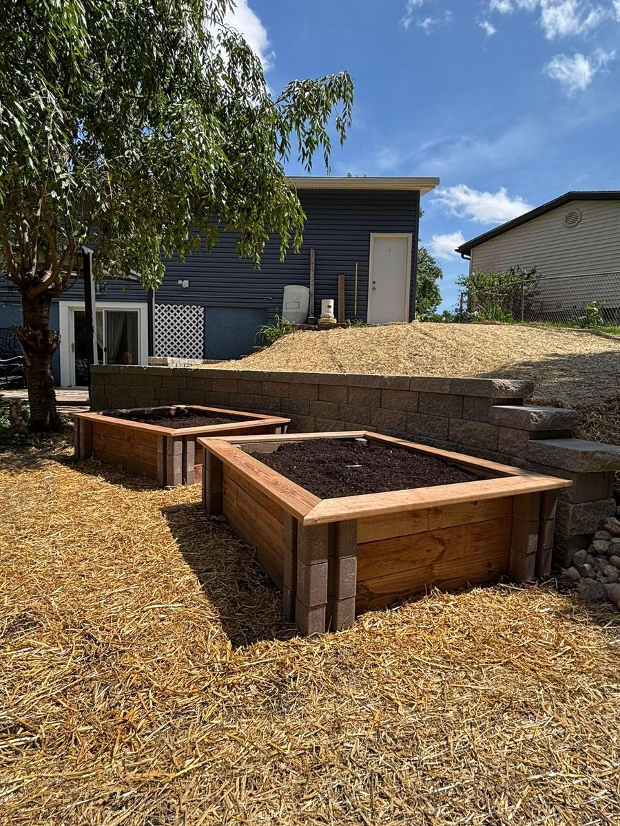 Property Maintenance for J & B Landscaping in St. Louis, MO