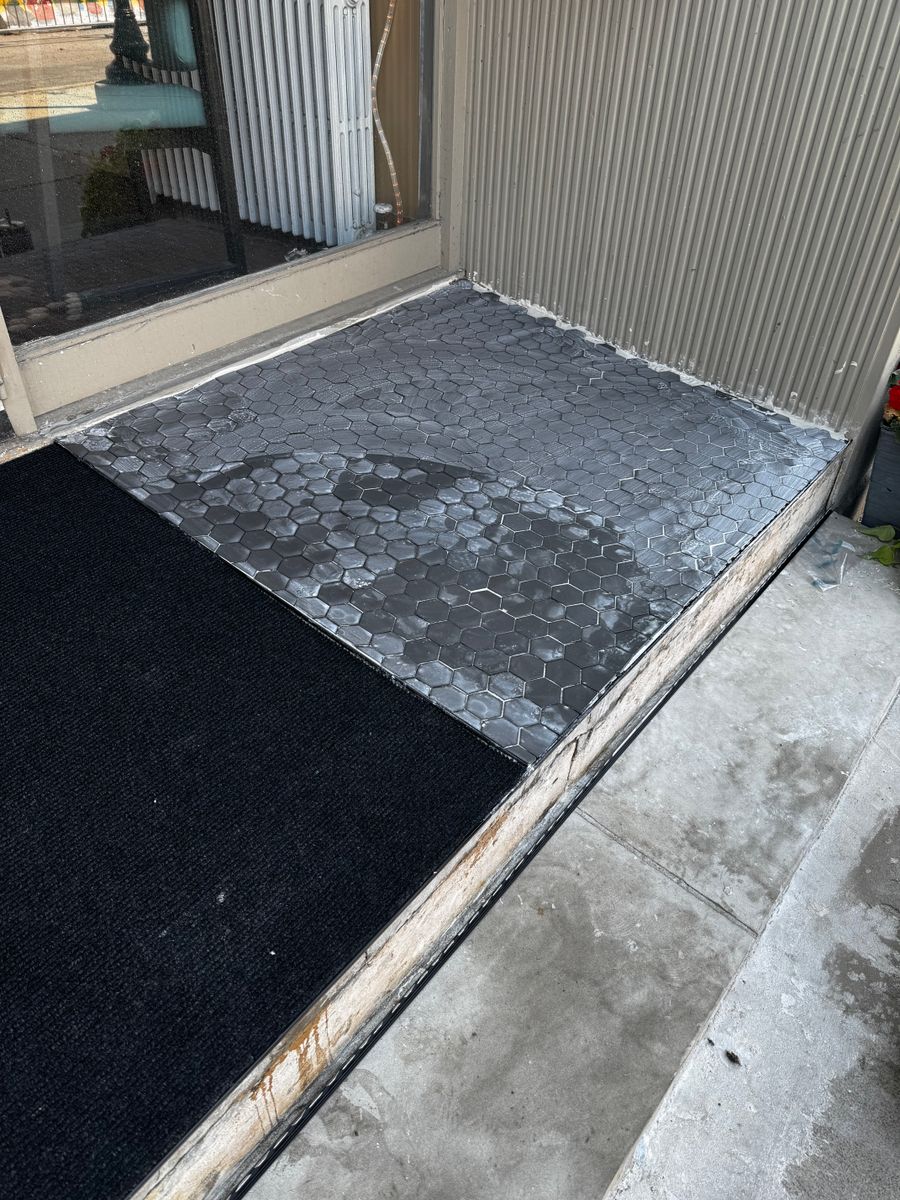 Flooring for Erie Builders & Construction in Sandusky, OH