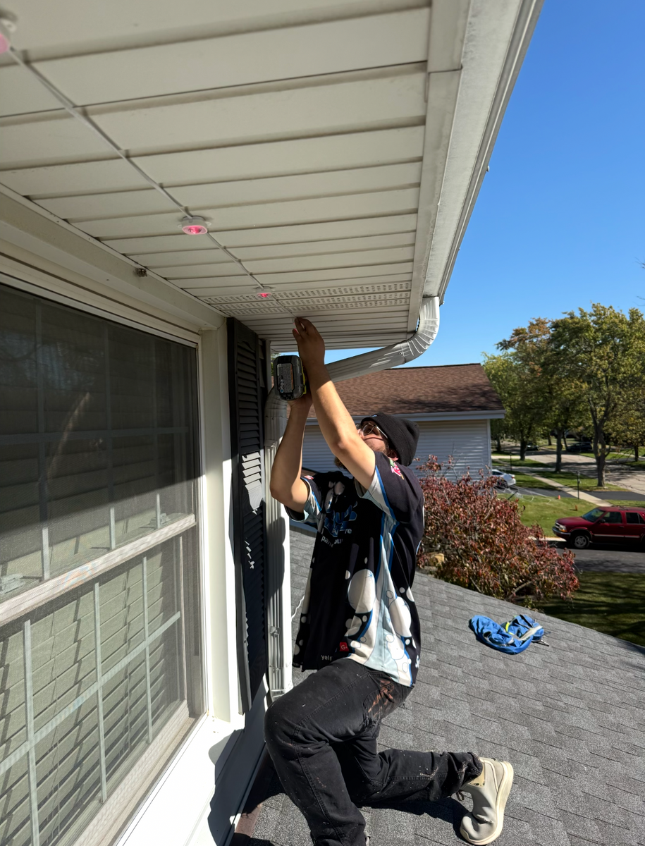 Jingle All the Way - Holiday Lighting for Soapy Suds Services in St. Charles, IL