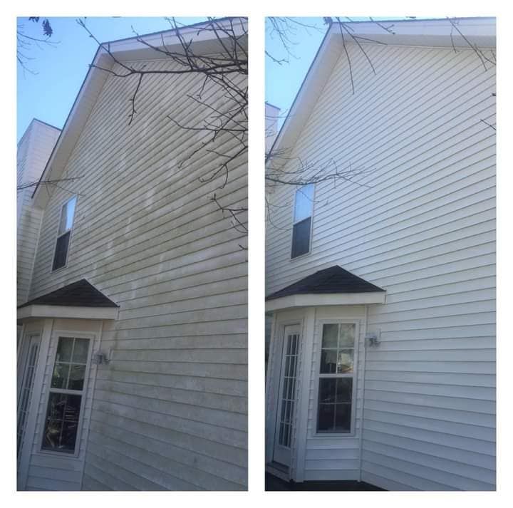 Home Softwash for The Boss Mobile Pressure Washing Inc in Chicago, IL