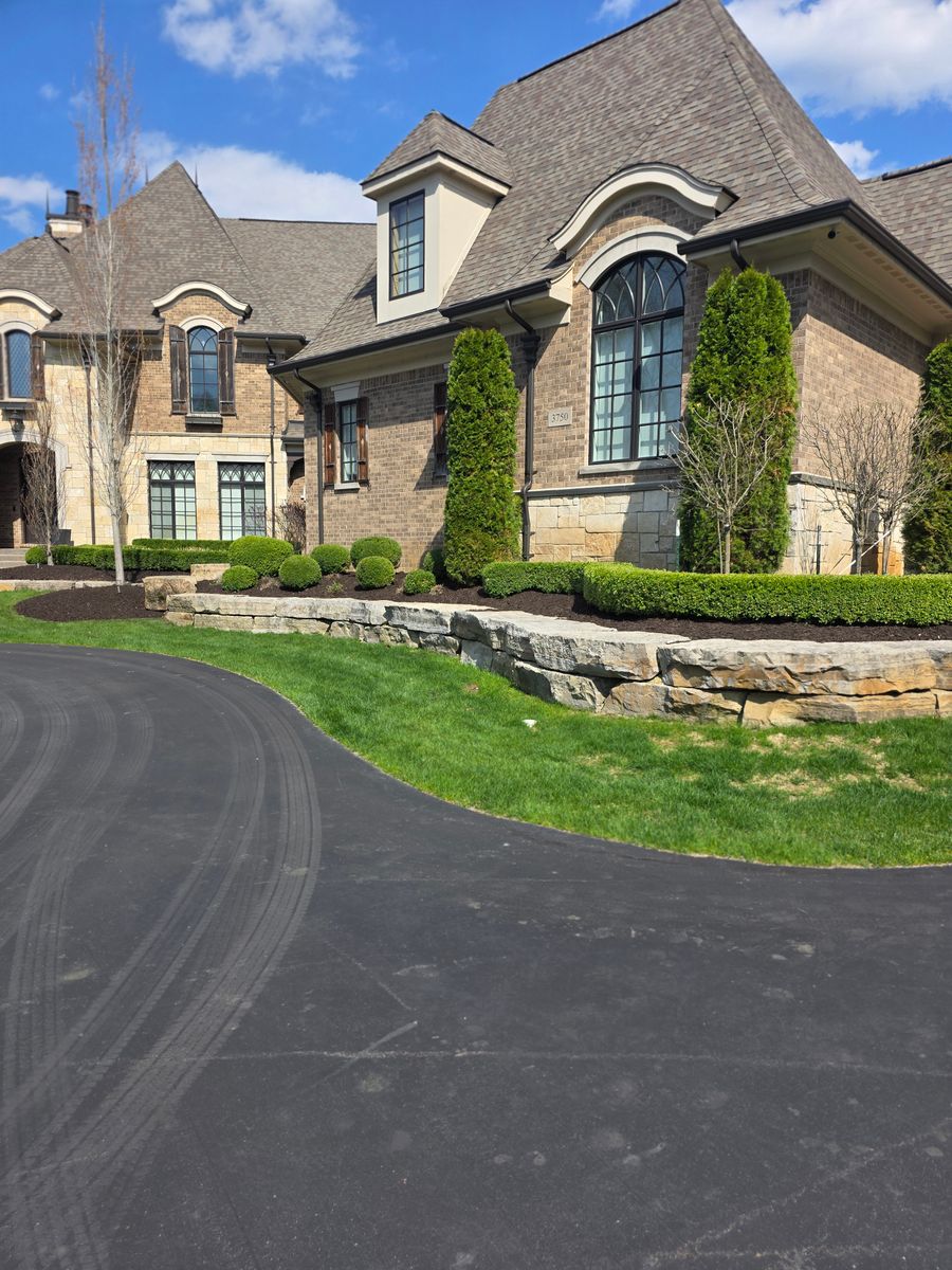 Mowing for Ivy Lawn and Landscaping in Oxford, MI