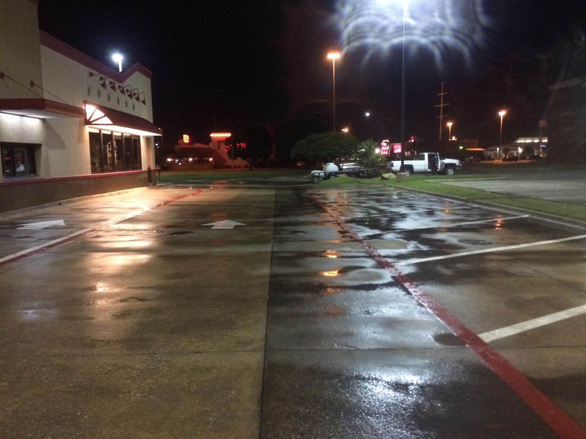 Parking Lot Pressure Washing for SDB SERVICES in Dallas, TX