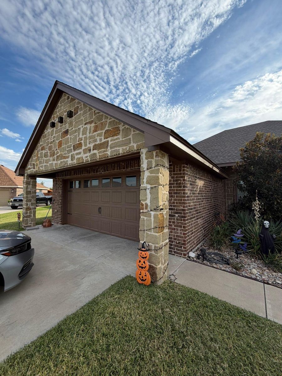 Fencing Repair & Installation for Watts Painting in Killeen, TX