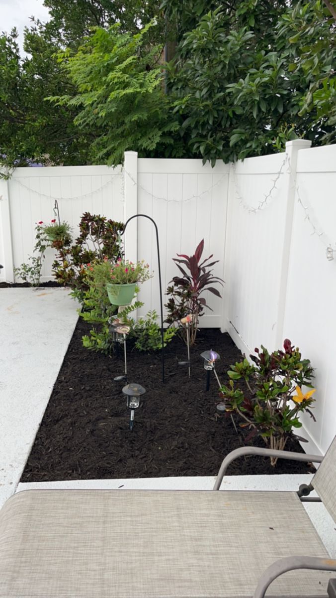 Landscaping & Outdoor Design for Space Coast Property Maintenance and Management LLC in Melbourne, FL