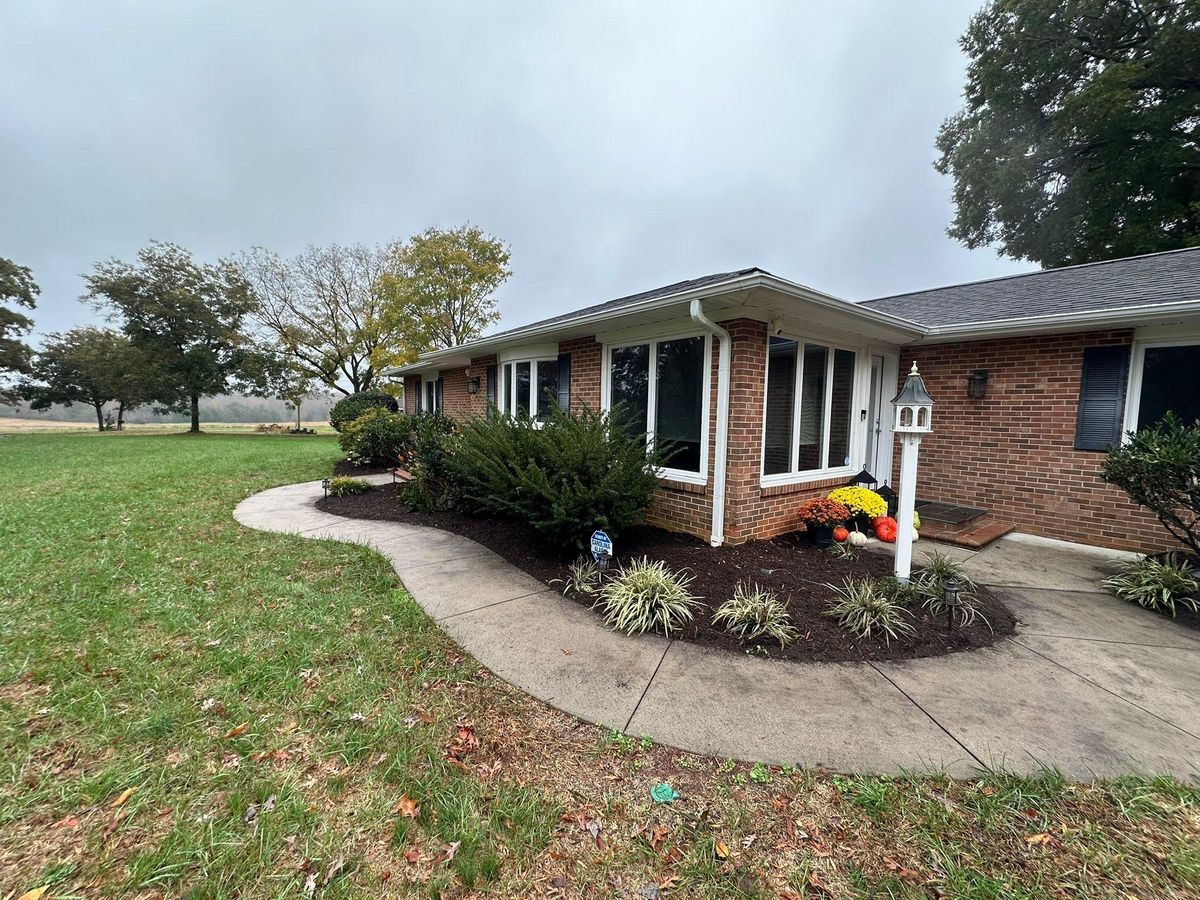 Landscape Design & Install for Queen’s Landscaping in Kernersville, NC