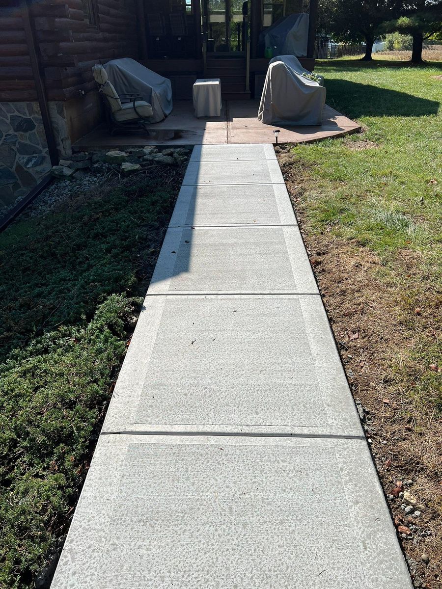 Small Retaining Walls for BZ Construction in Cincinnati, OH