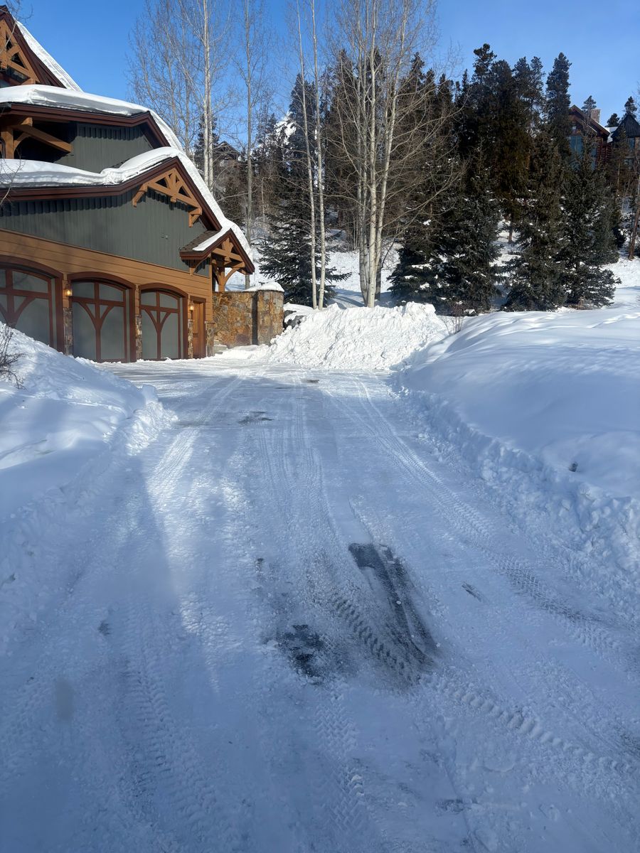 Snow Removal for Altitude Snow Removal in Silverthorne, CO
