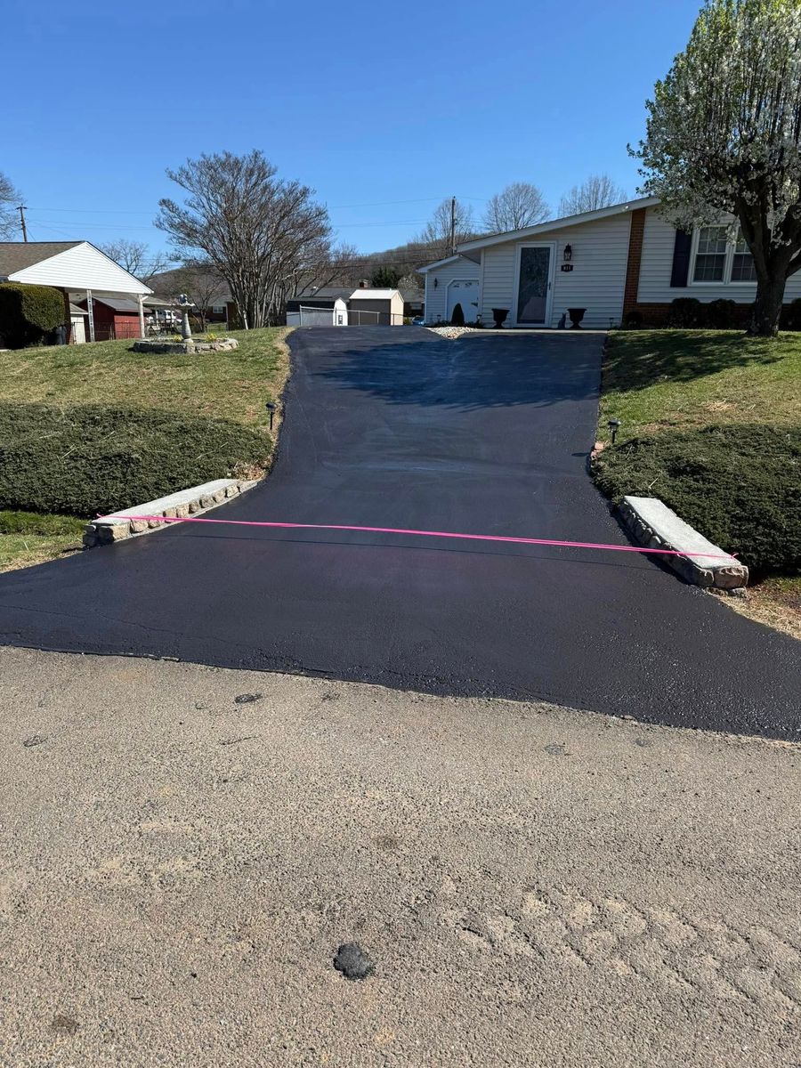 Residential Paving for Gus’s Paving and Sealcoating in Buffalo Junction, VA