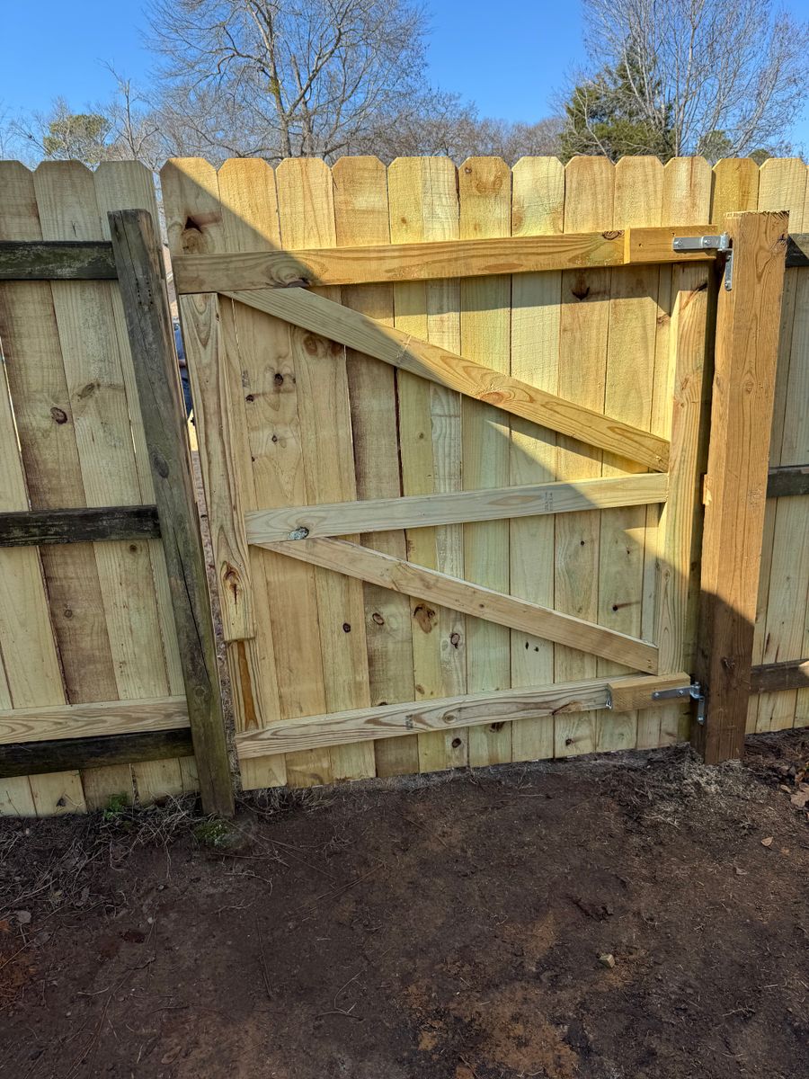 Fencing for Camalett Services in Perry, GA