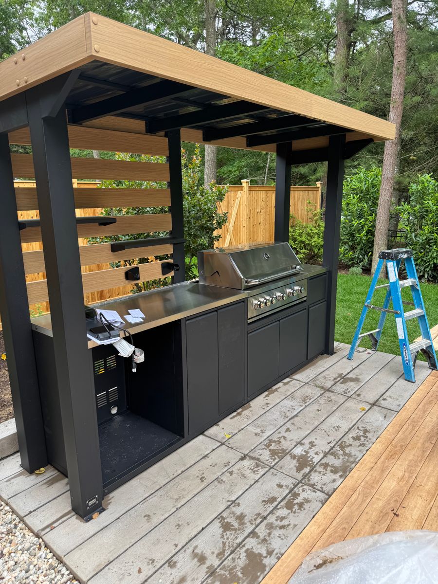 Carpentry for Make It Right Contracting in East Hampton, NY