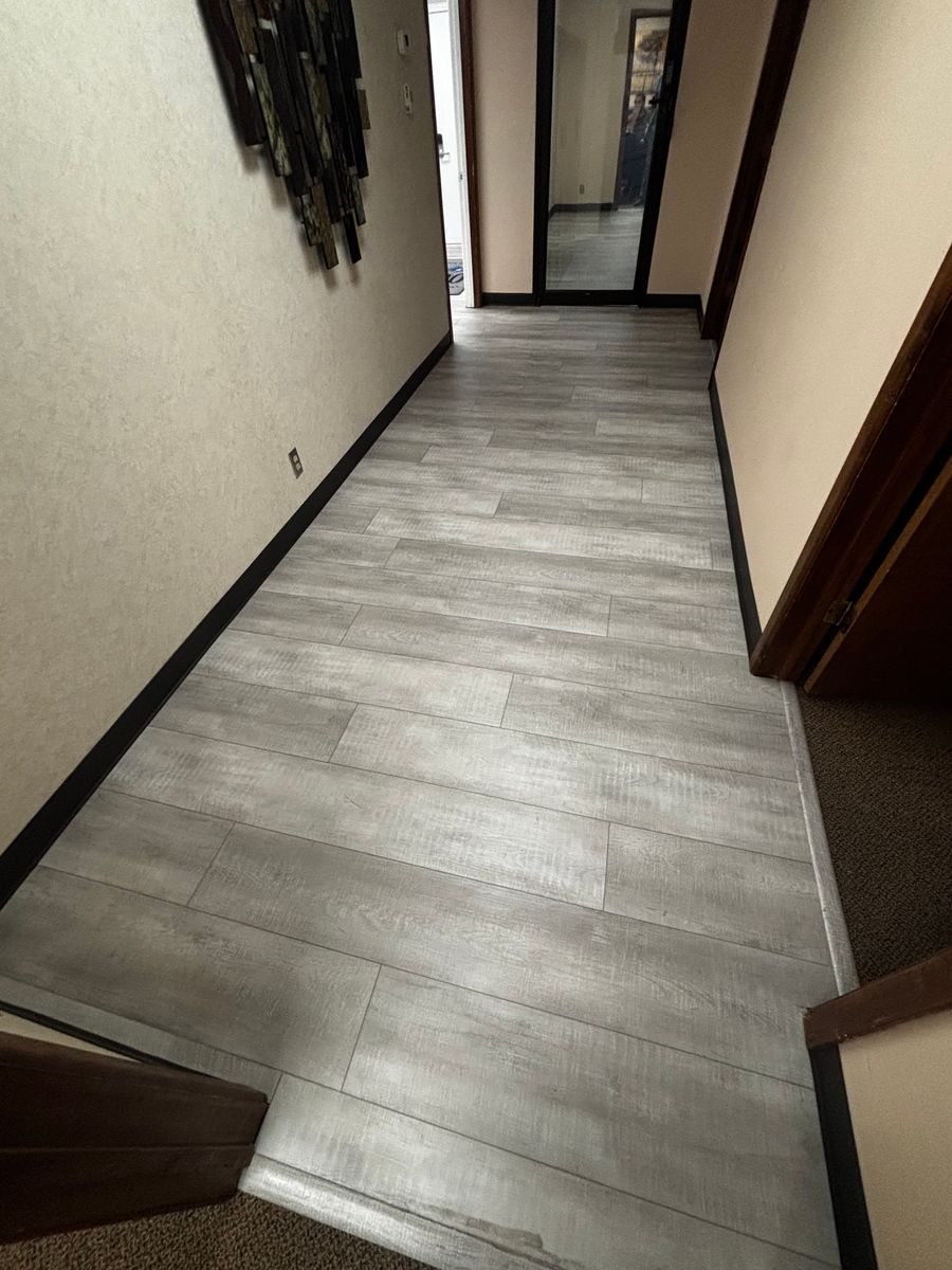 LVP/LVT Installations for Hill's Carpet & Remodeling in Odessa, TX