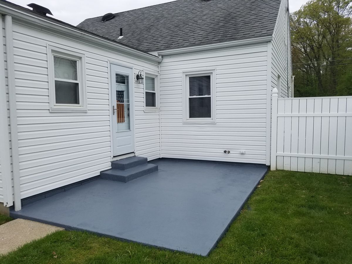 Concrete Patios for Four Seasons Painting LLC  in Youngstown,  OH