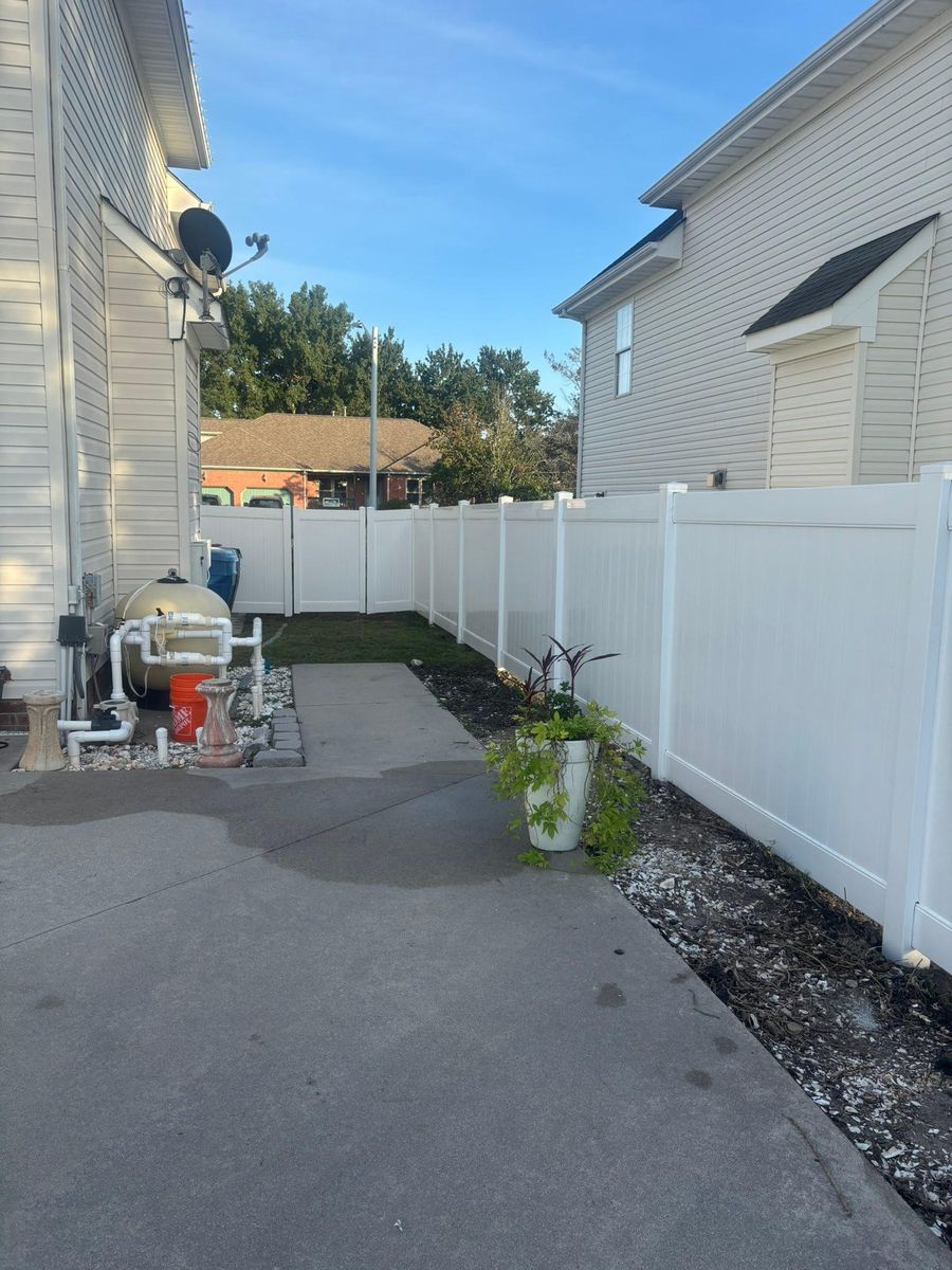 Other Services for RedLine Fencing in Moyock, NC