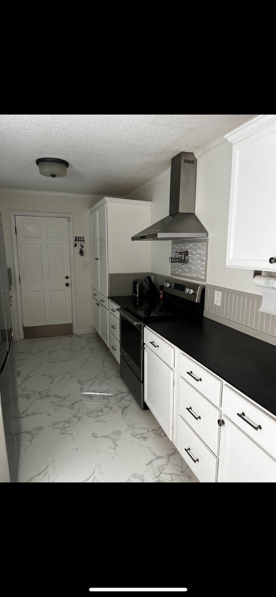 Kitchen Renovation for Hackney Home Renovations in Warner Robins, GA