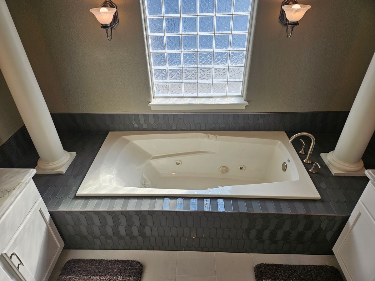 Custom Showers for Smart Flooring in Sunrise Beach, MO