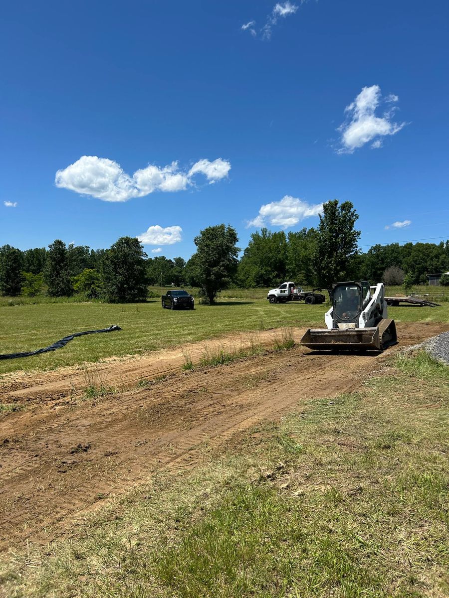Custom grading services for Z's Land Management & Forestry Mulching in Smithville, TN