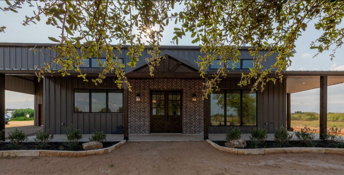 Barndominiums for CWC Custom Homes & Barndominiums in Snook, TX