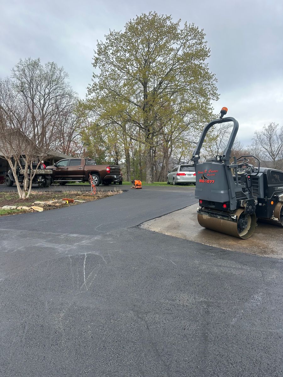 Asphalt Driveways for James R Carter Paving in Roanoke, VA